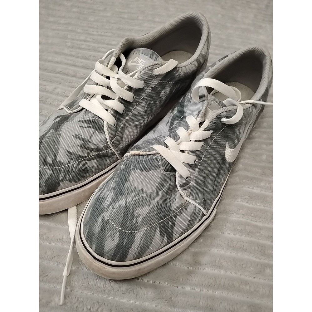 Nike SB Zoom Stefan Janoski Men's Size 11 Camo Green Trainers Shoes 555380-022